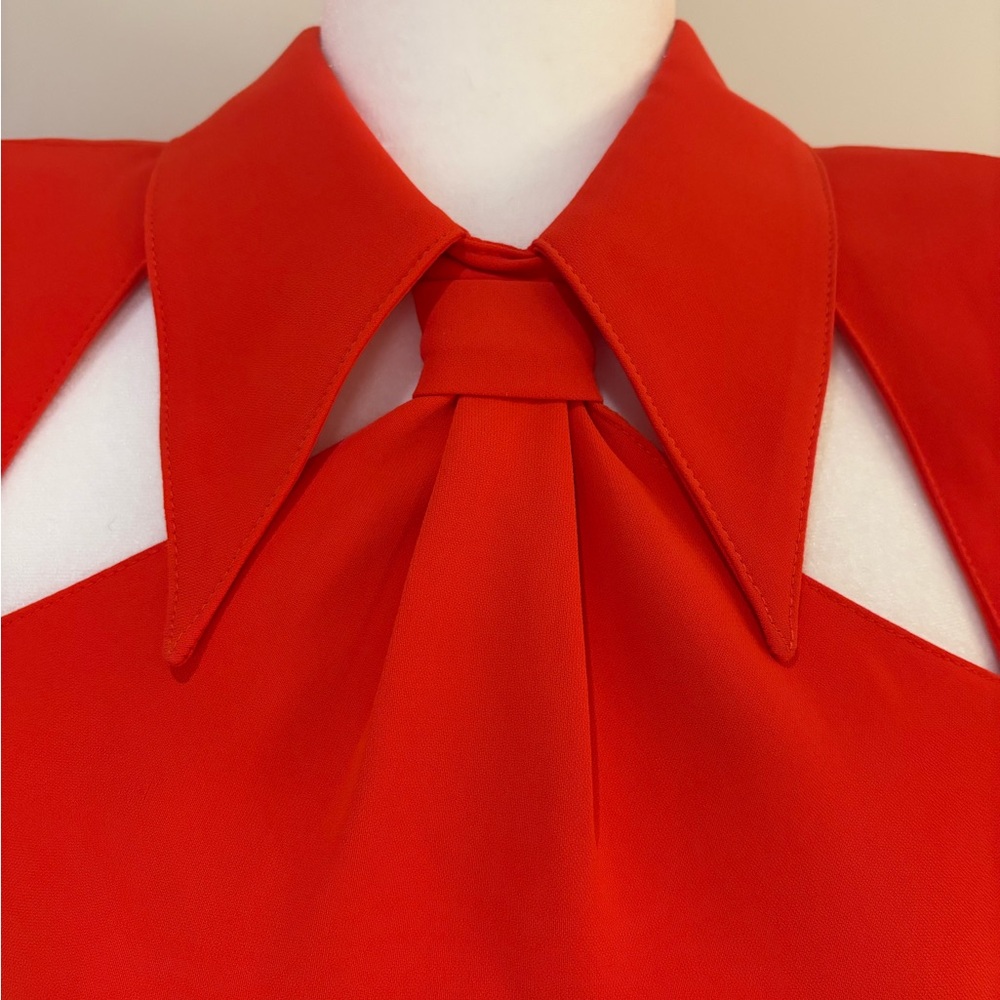Tie Neck Midi Dress with Shoulder Pad - Picture 5 of 8